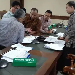 Implementation of Creditors and Debtor Meetings in PKPUS Postponement of Temporary Debt Payment Obligations at the Central Jakarta Commercial Court
