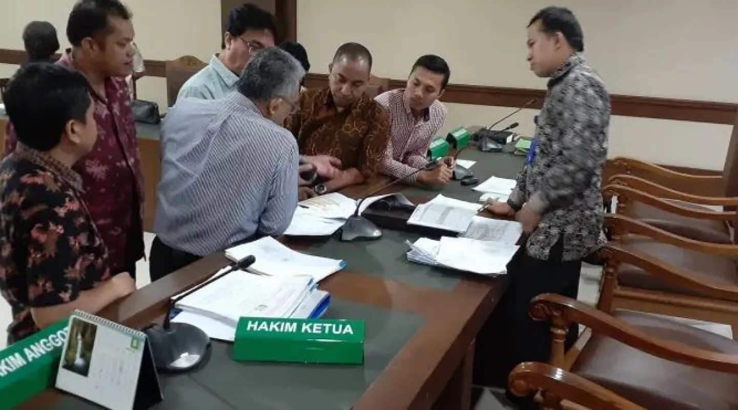 Implementation of Creditors and Debtor Meetings in PKPUS (Postponement of Temporary Debt Payment Obligations) at the Central Jakarta Commercial Court