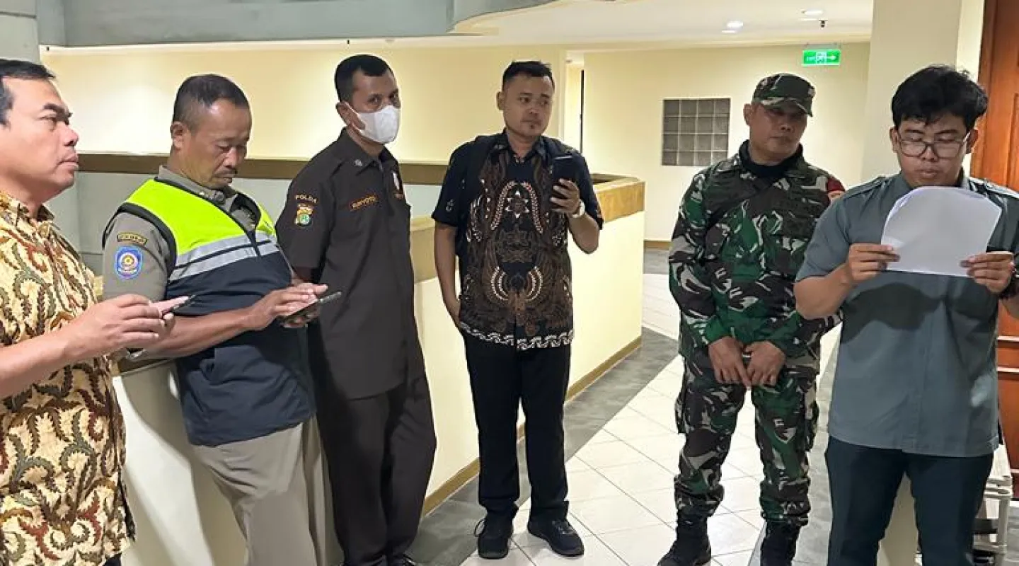 Pelaksanaan Sita Eksekusi Terhadap Aset Milik Nasabah (Penerima Pembiayaan) Peer-to-peer landing (Fintech Syariah) Oleh Pengadilan Agama Jakarta Barat